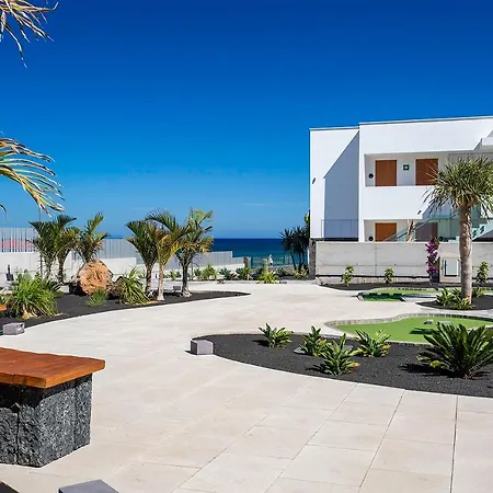 Lava プエルト・デル・カルメン