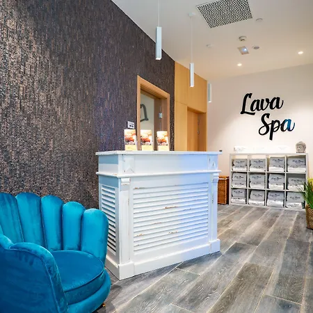 Lava 5* Puerto del Carmen (Lanzarote)