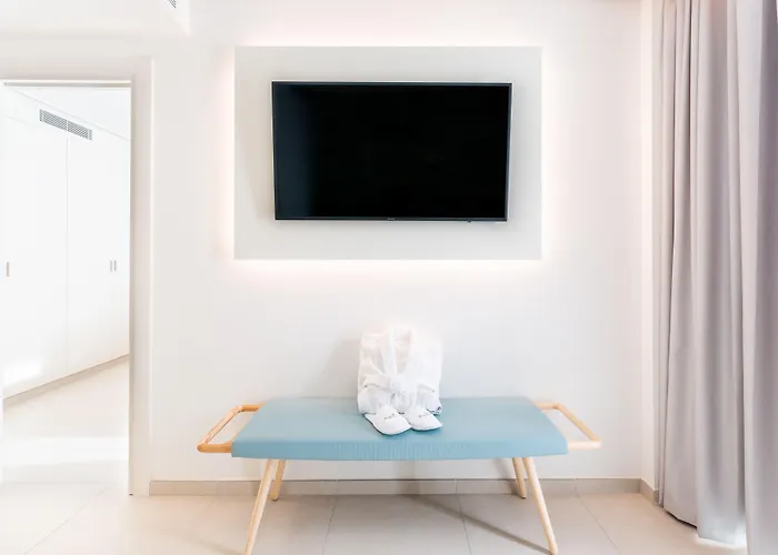 Готель Lava 5*