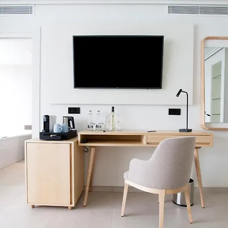 Lava Puerto del Carmen (Lanzarote)